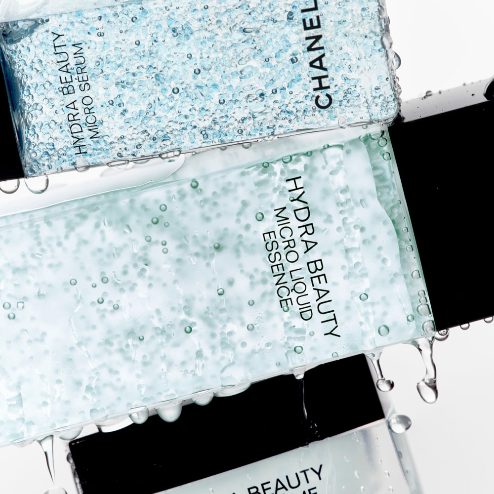 CHANEL イドゥラ ビューティ マイクロ リクィッド エッセンスの通販