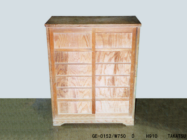白木焼き杉材製旧型下駄箱 – 高津装飾美術株式会社
