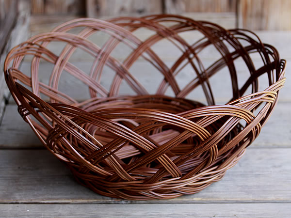 わらび細工の籠 - 竹虎四代目がゆく！