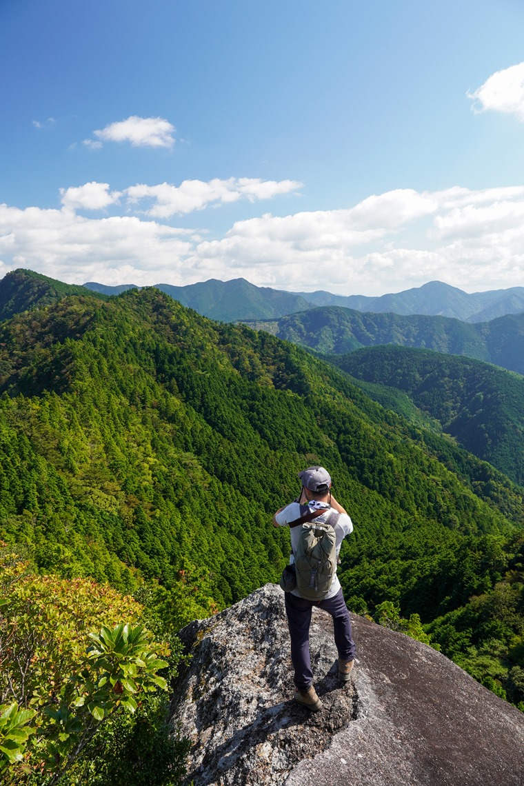半作嶺と三ツ森山 – 田辺市熊野ツーリズムビューロー