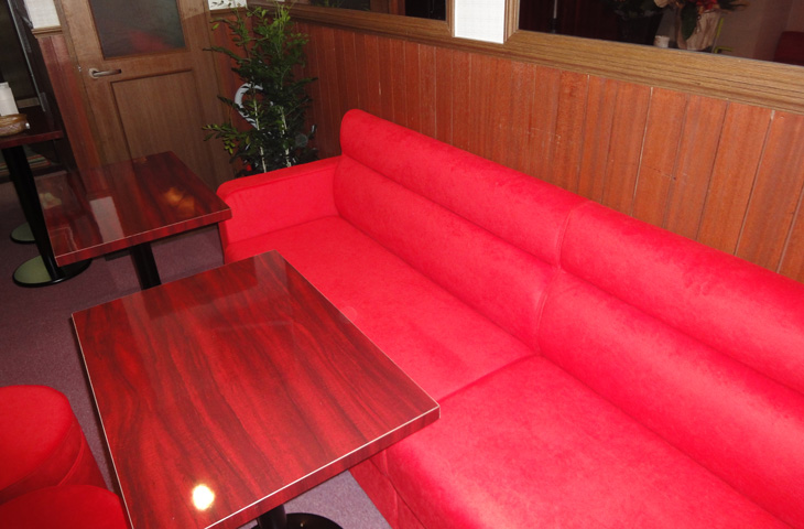 カラオケ喫茶 歌宴様｜納品例｜店舗家具