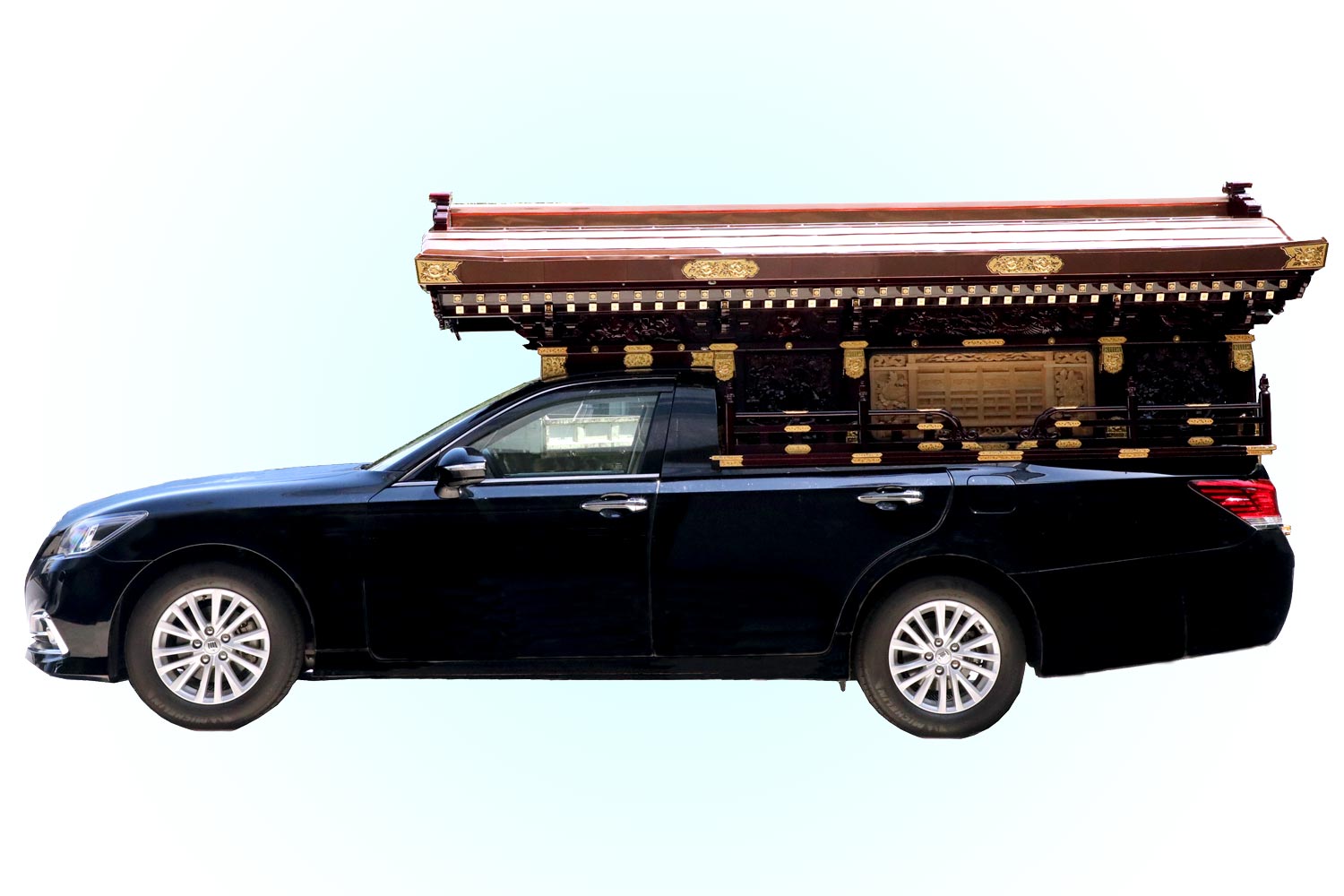 宮型霊柩車：寝台車・霊柩車・マイクロバスのご用命は東礼自動車【公式】