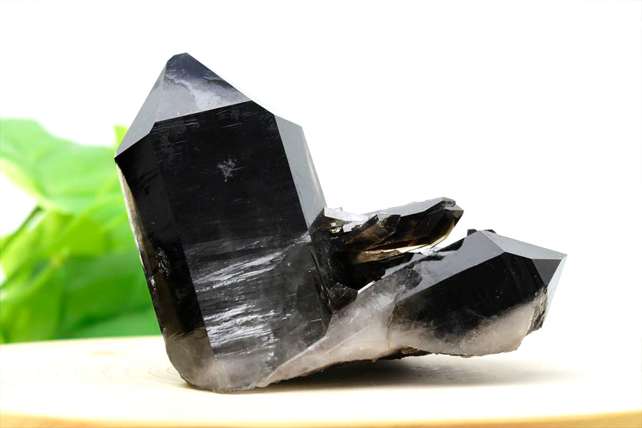 アーカンソー産 黒水晶（スモーキークォーツ）クラスター原石｜原産地