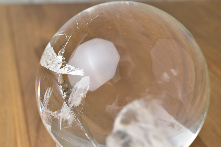 最高級天然水晶丸玉 レインボー水晶 大玉｜アップストーンオンビル