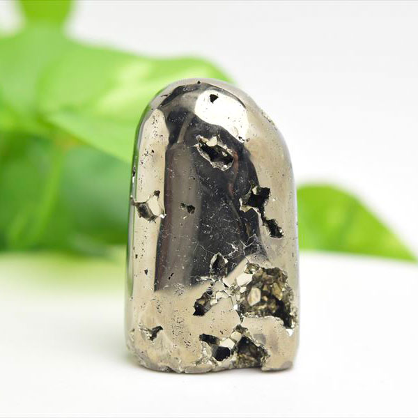 ○鏡面磨き○パイライト（黄鉄鉱）置物｜フリーフォーム（不定形）磨き石