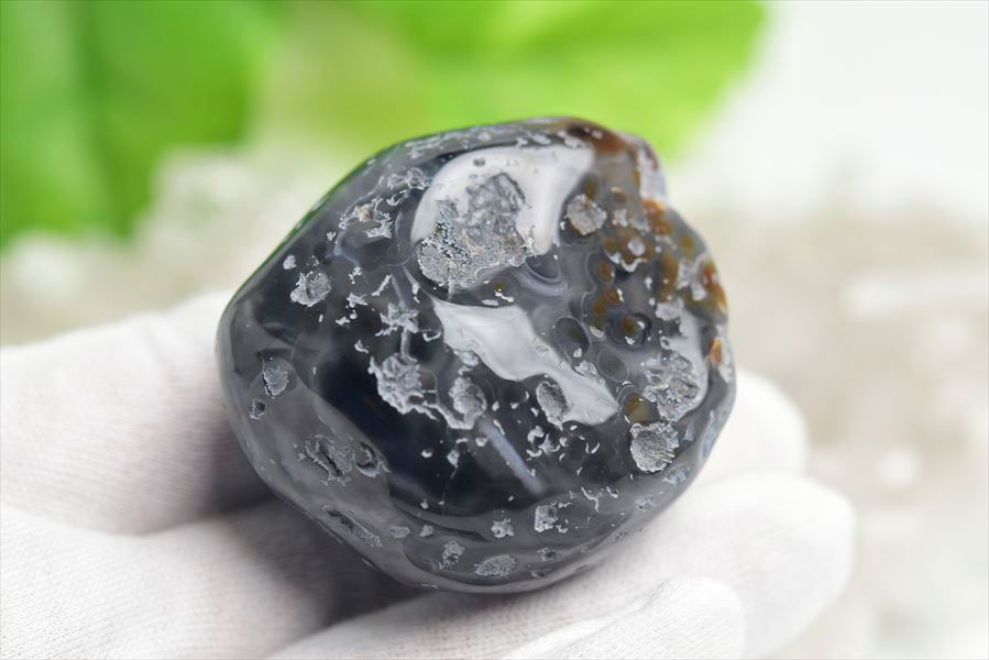 水入り瑪瑙 メノウ｜たっぷり水入り｜エンハイドロアゲート