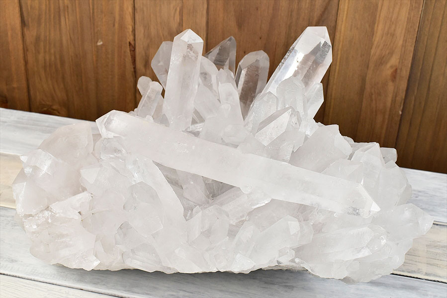 特大 水晶クラスター原石（ブラジル・バイーア）｜アップストーンオンビル