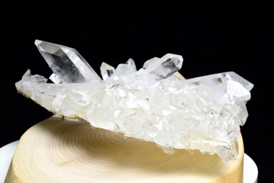 超透明】ブラジル・コリント産 水晶クラスター 原石｜アップストーン