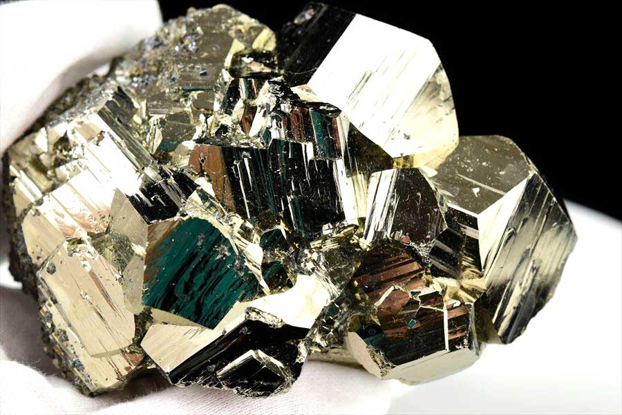 パイライト 黄鉄鉱 ペルー・ワンサラ鉱山産｜クラスター｜原石｜鉱物