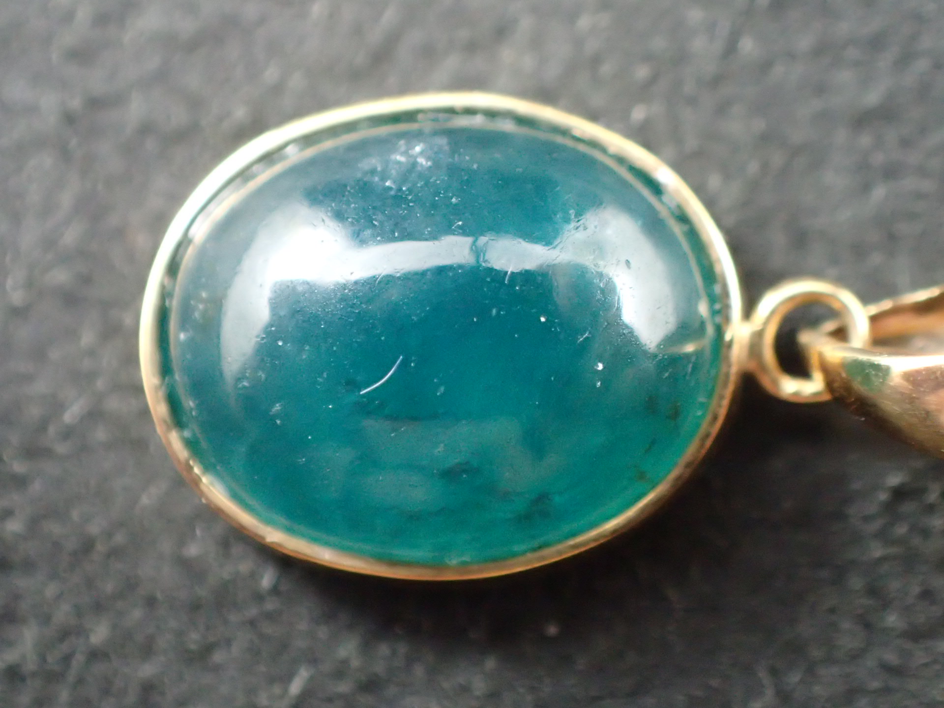 最高品質グランディディエライト(Grandidierite) ペンダントトップ K18