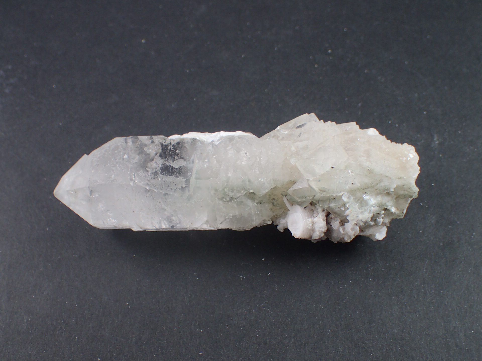 カルサイト（方解石） ブラジル産 ｜石の販売専門店【vec stone club】