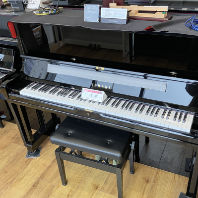 ヤマハ アップライトピアノYUS1ENST【展示中】【試弾できます