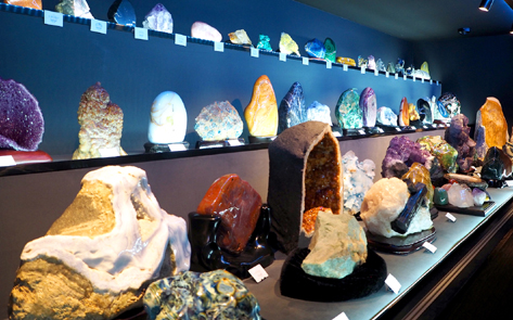 甲州天然石工房 彩石の蔵／富士の国やまなし観光ネット 山梨県公式観光情報