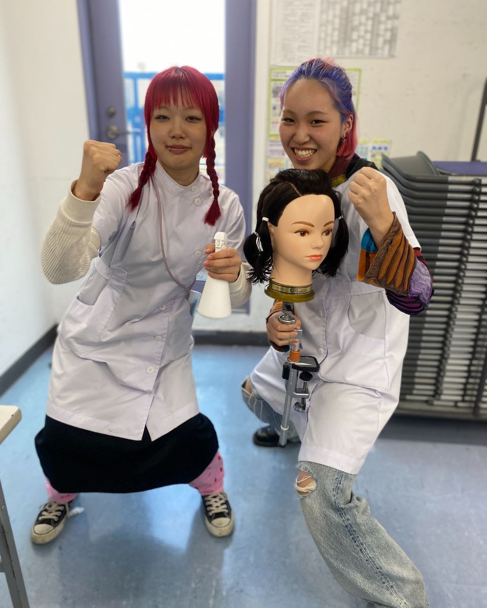 日本美容専門学校 | キャンパスライフ | ベスト進学ネット