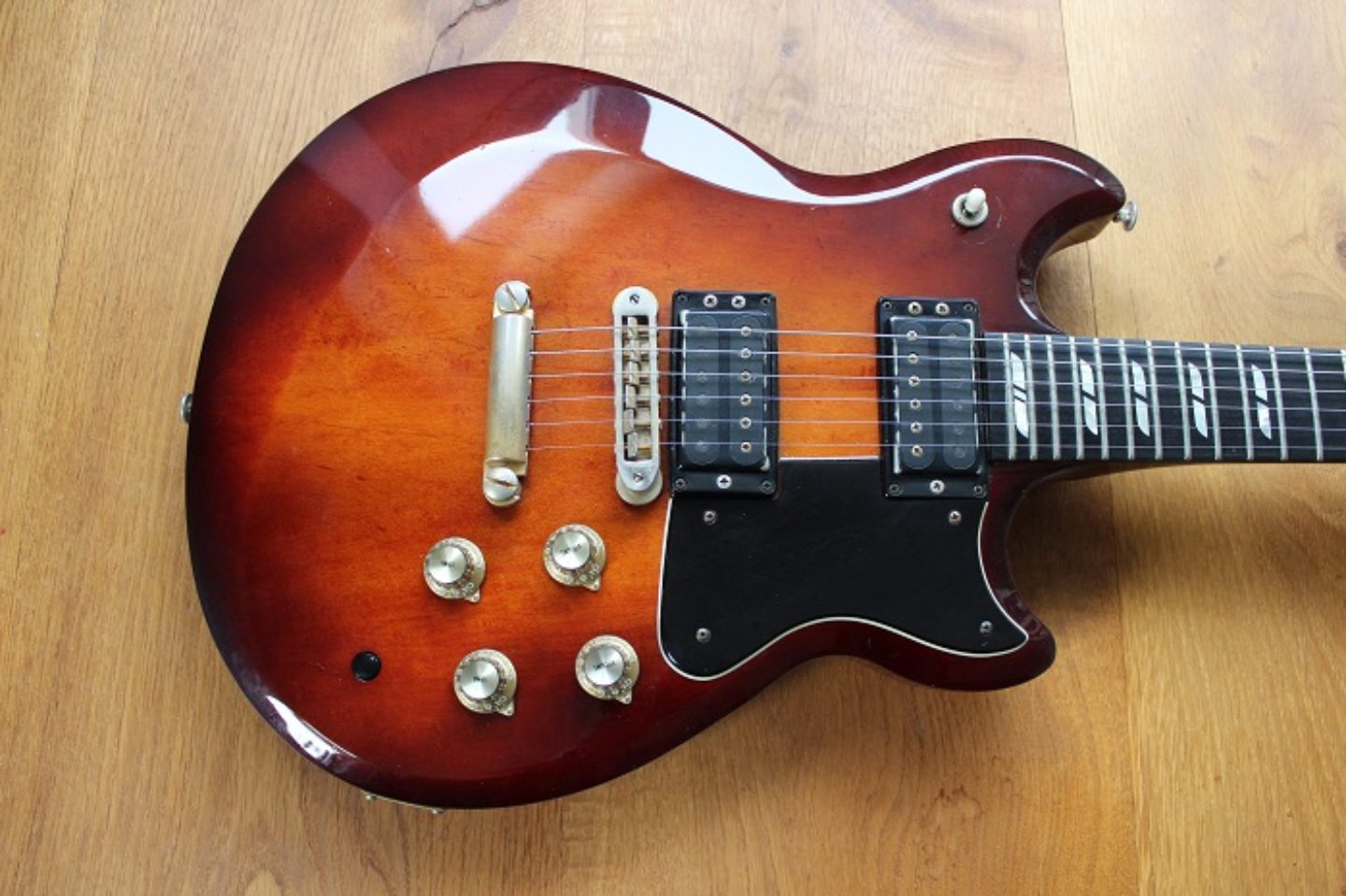 SF 1000 | Yamaha Guitars