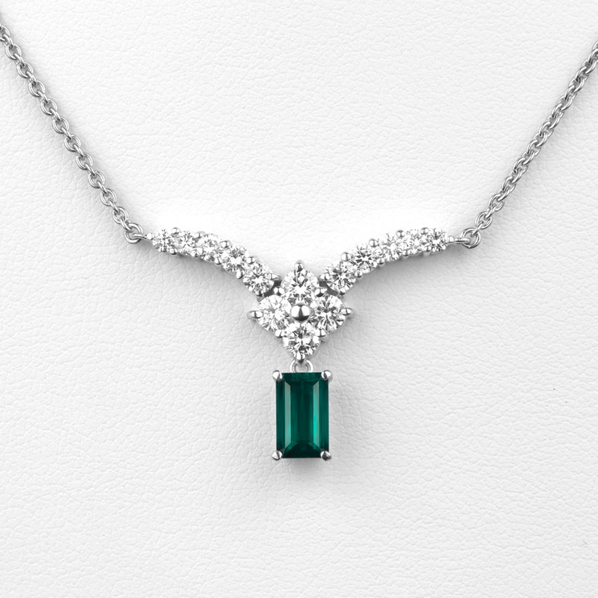 コロンビア産ムゾー鉱山無処理エメラルド(ノンオイル)0.74ctプラチナ