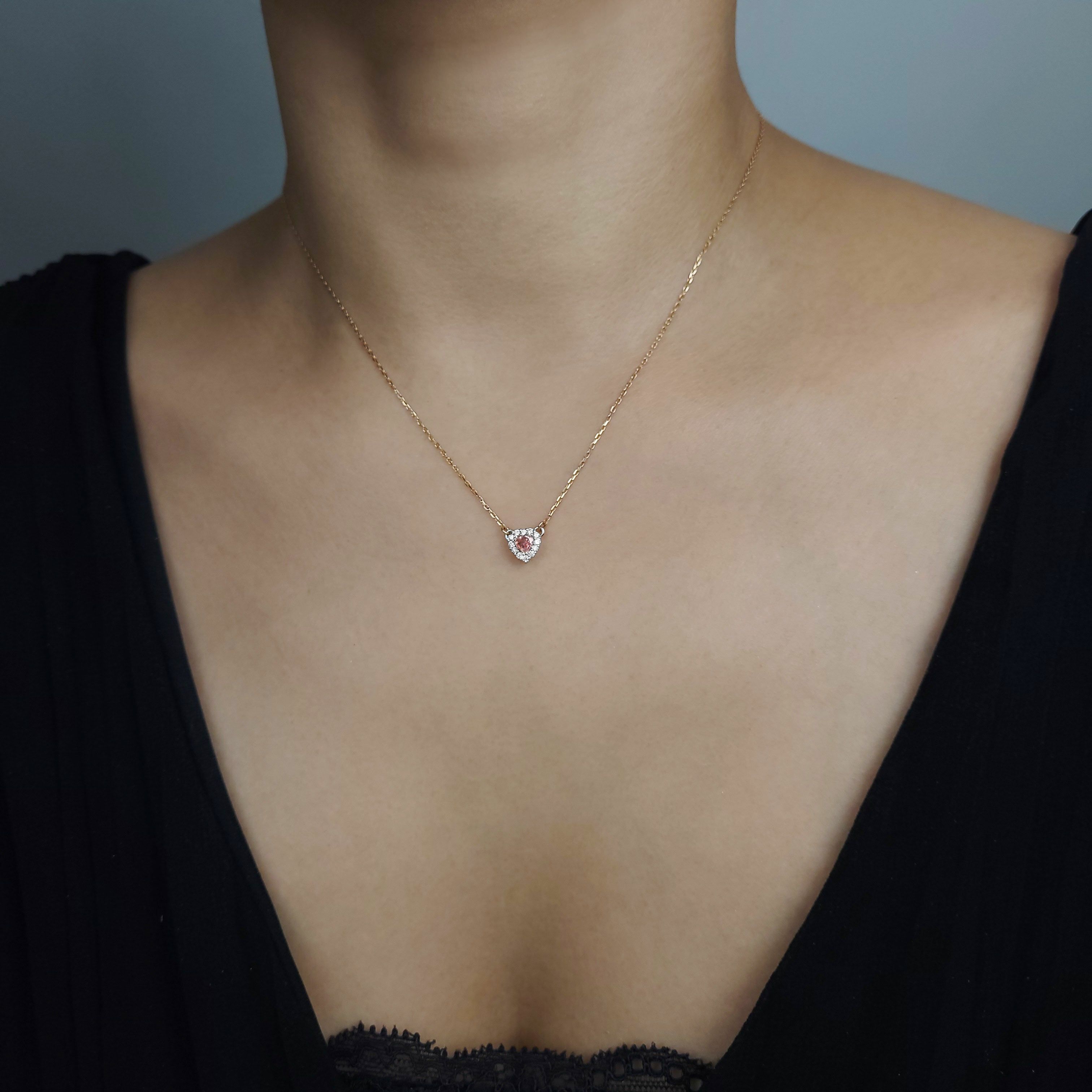 ピンクダイヤモンド0.16ct FANCY ORANGY PINK ハートカットPGK18