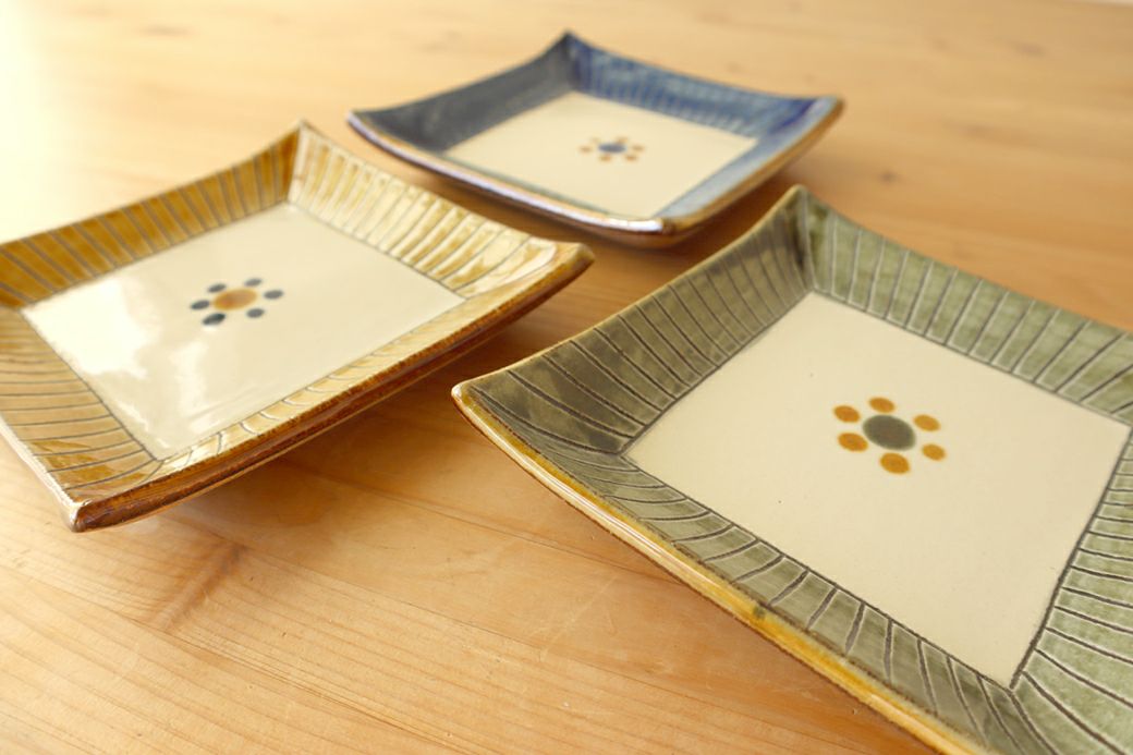 四角皿 15cm 花ぐ～線彫／ 陶眞窯 | ゆいまーる沖縄 ＜Online＞