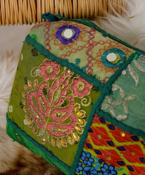 ポーチ 刺繍 サリーパッチワーク スクエア ボックス インド レディース