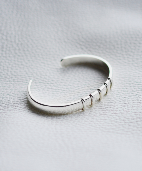 PHILIPPE AUDIBERT（フィリップ オーディベール） バングル 「PHILIPPE