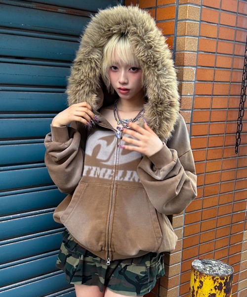 A'gem（エージェム） パーカー A'GEM/9 × .kom ファー付加工ジップ