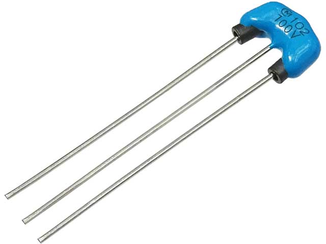 EMI除去フィルター1000pF(リード付エミフィル・DSS1): 受動部品 秋月