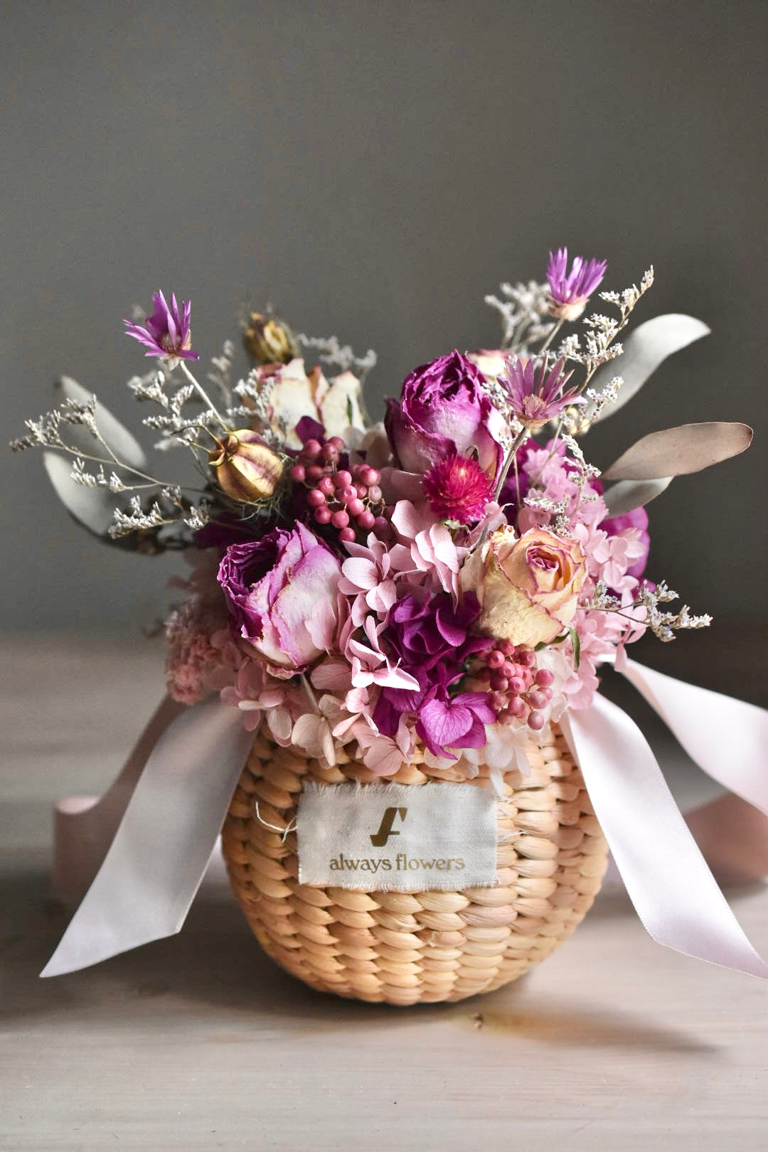 Flower BAG No.2 ／カゴバッグアレンジ モデストローズ／ドライ