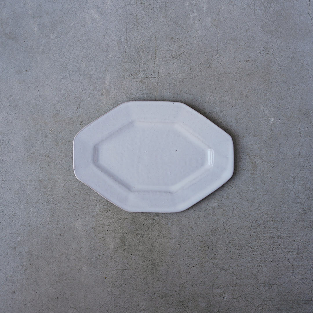 山源陶苑 八角プレート取皿 白 赤土 - アメノイエ