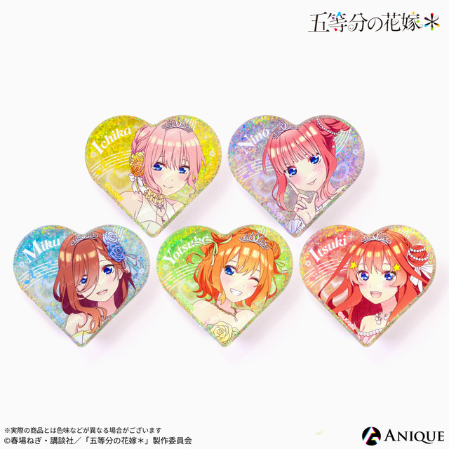 五等分の花嫁」三玖、四葉らがティアラ＆ドレスでクインテット♪ 想い