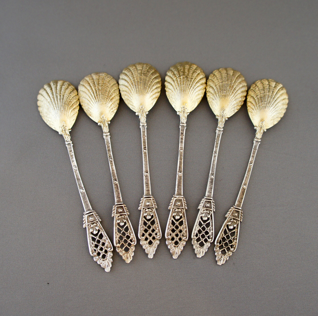 1900年「シェル型コーヒースプーン6本セット」《アンティックかとう》