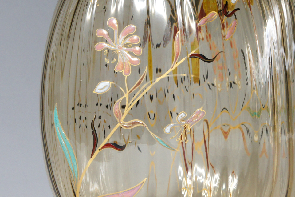 エミール・ガレ「草花に蜻蛉文花瓶」《アンティックかとう》