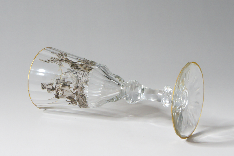 ドーム兄弟「Damon × Daum 鶏飼いの人物像グラス」《アンティックかとう》