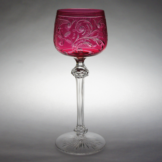 オールドバカラ「グラヴィール装飾 ラインワイングラス（赤ガラス）高