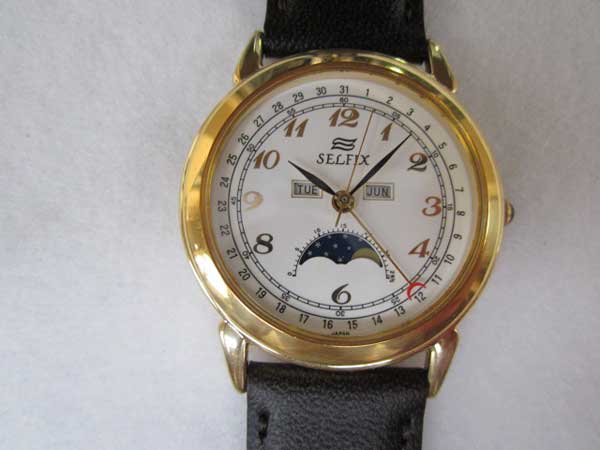 HA-4506| セルフィックス トリプルカレンダー ムーンフェイズ クオーツ