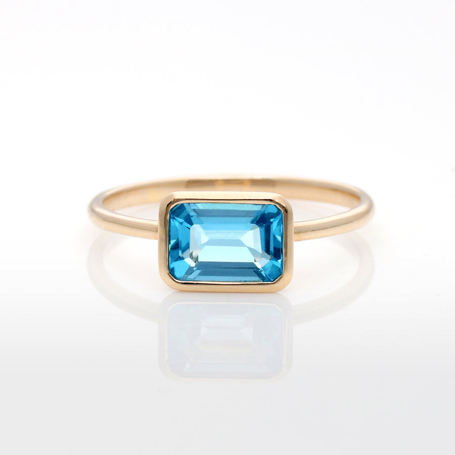 K10 ブルートパーズ 覆輪 オクタゴン リング – anybelle