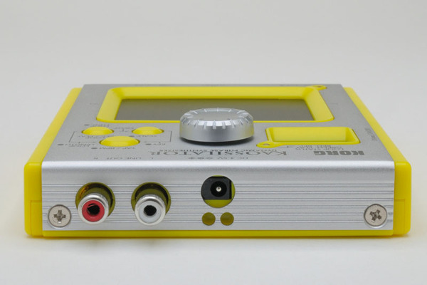 ASCII.jp：小さいけど、すごい！ 話題のシンセ「KAOSSILATOR」って何だ