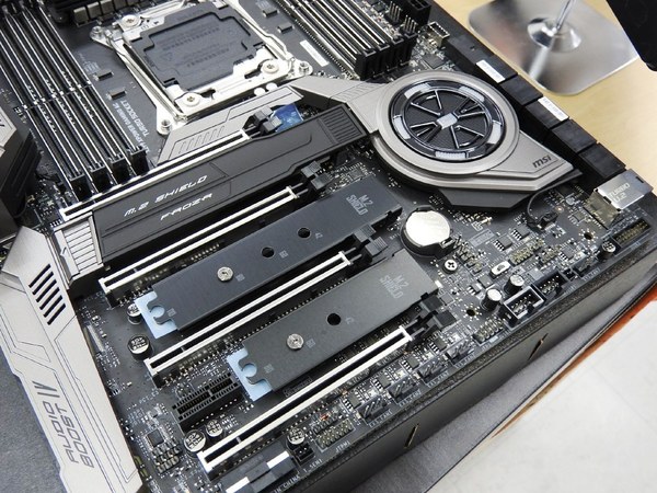 ASCII.jp：M.2が5基使えるX299ハイエンドマザーがMSIから