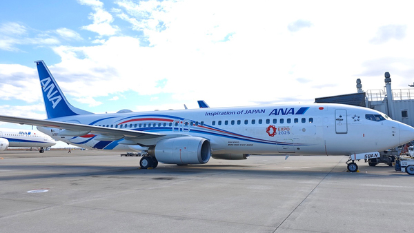 ASCII.jp：ボディの下に隠れていたのは…ANA新デザイン機の正体がついに