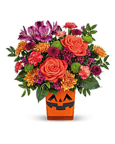 Teleflora's Spooky Spectacle Bouquet T25H400 in Chicago IL