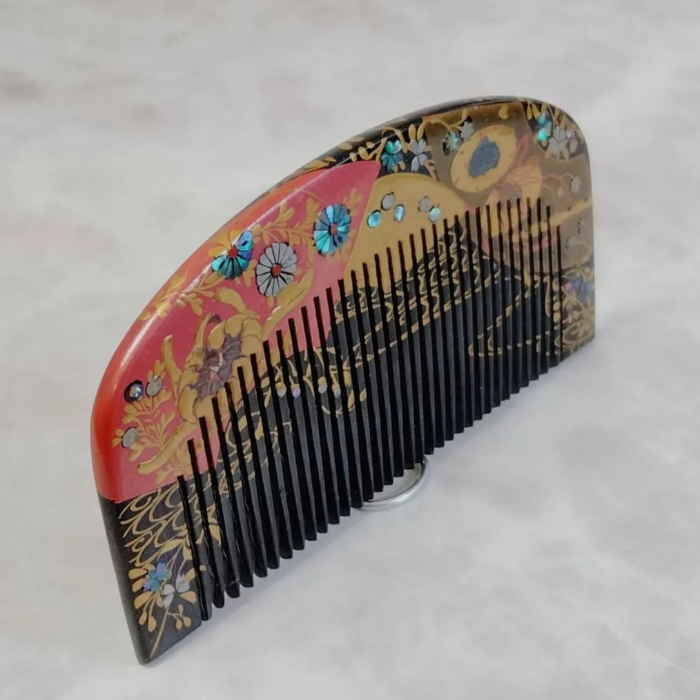 希少 アンティーク 造刻印あり】櫛と笄 本漆塗り 螺鈿細工 金蒔絵 鼈甲