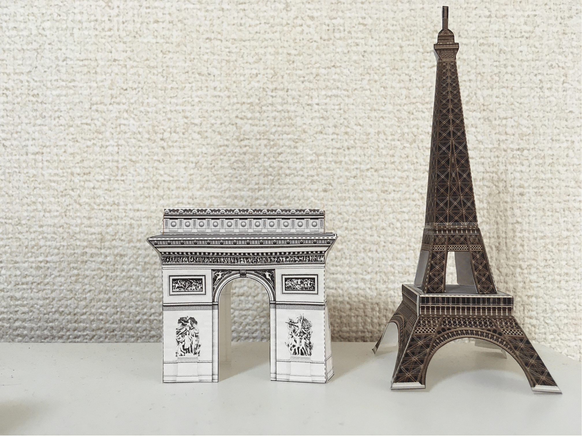 ペーパークラフト（凱旋門・エッフェル塔）｜こいでみず