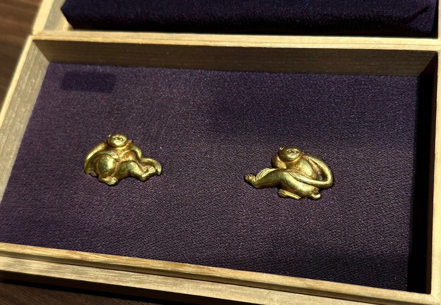 古金工 一匹猿金目貫②｜刀箱師の日本刀ブログ 中村圭佑