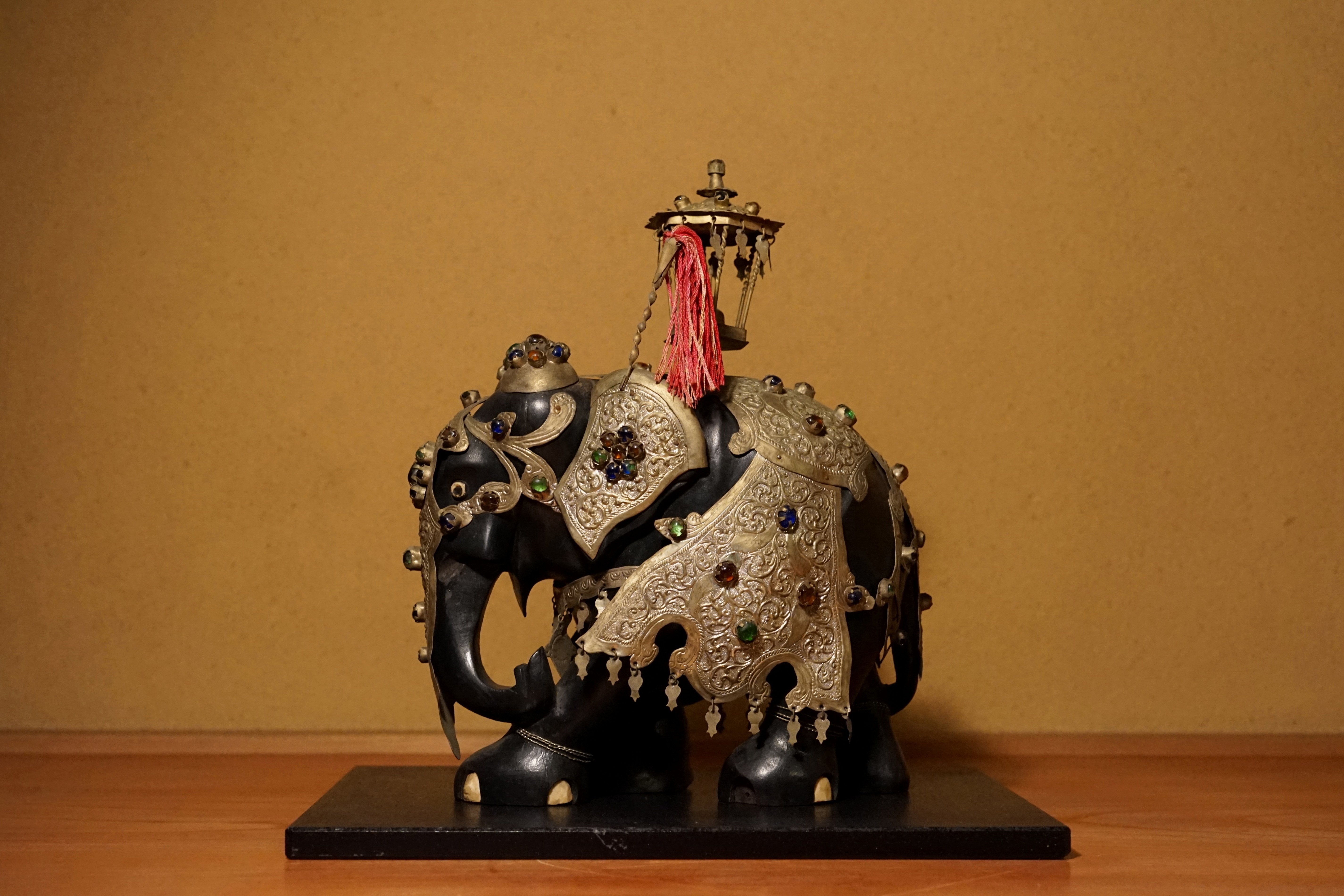 象の置物｜Daisuke Yabe