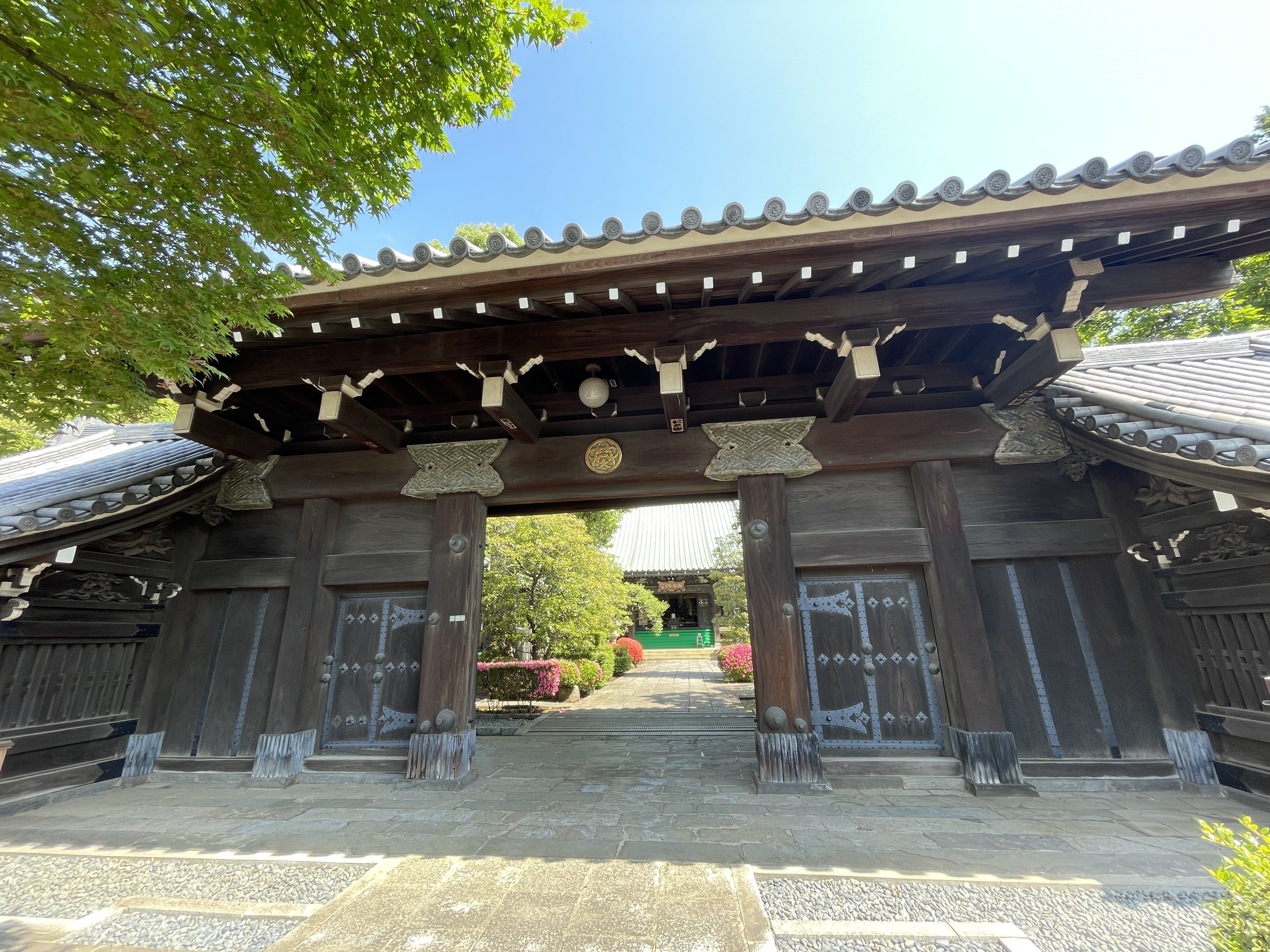 三茶で江戸 | 阿波徳島藩主 蜂須賀家 武家屋敷門｜辻峠