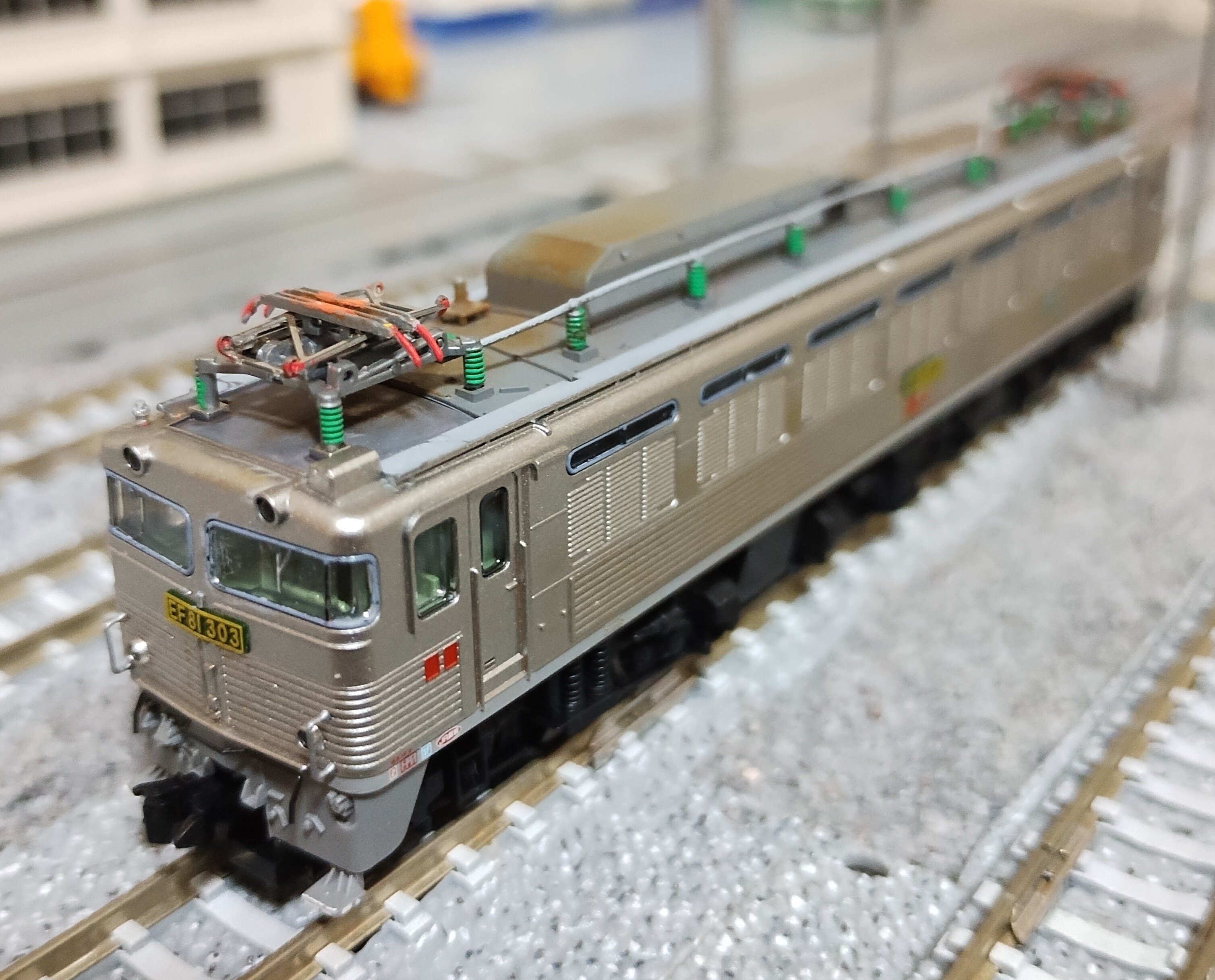 NゲージのEF81のプロトタイプは何号機?｜AKC_nt3
