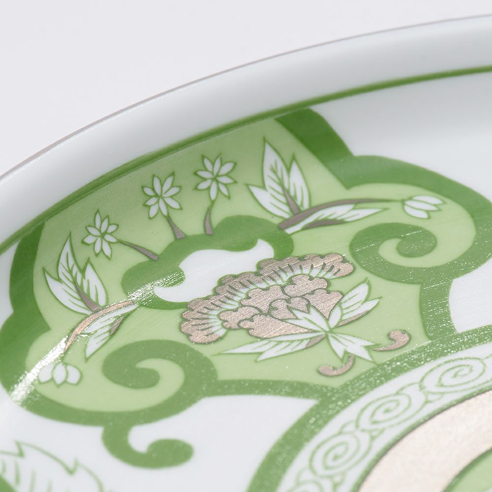 JAPAN TEA 和皿 19cm 古伊万里草花紋 グリーン – ARITA PORCELAIN LAB