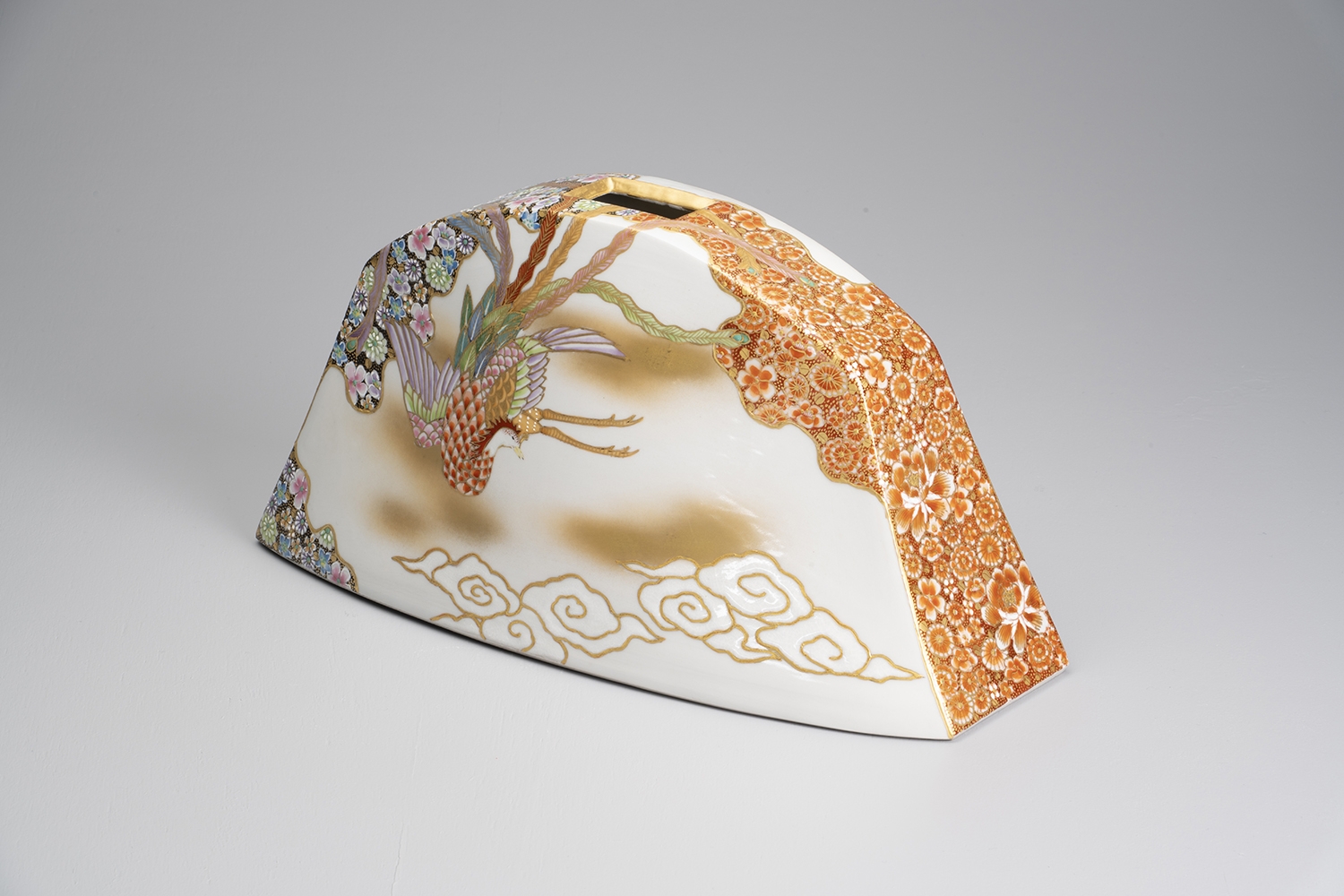 876 染錦壺 鳳凰図絵 時代物 工芸品 876 染錦壺 鳳凰図絵 時代物 工芸品