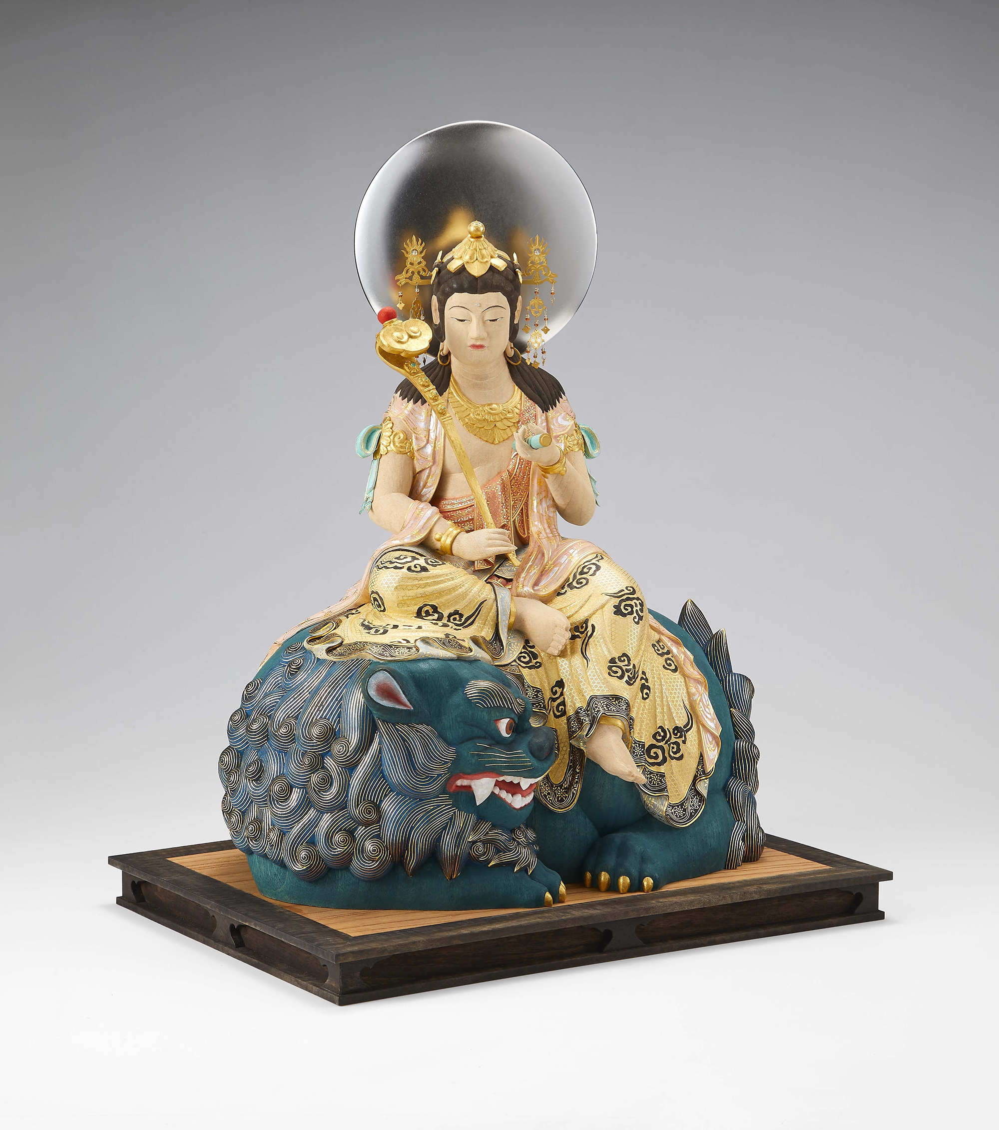 大仏師・向吉悠睦「文殊菩薩」（2023年新作）特集記事 | 日経アート