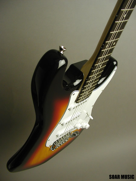 BST-1R/3TS (Bacchus / バッカス) エレキギター ストラトタイプ