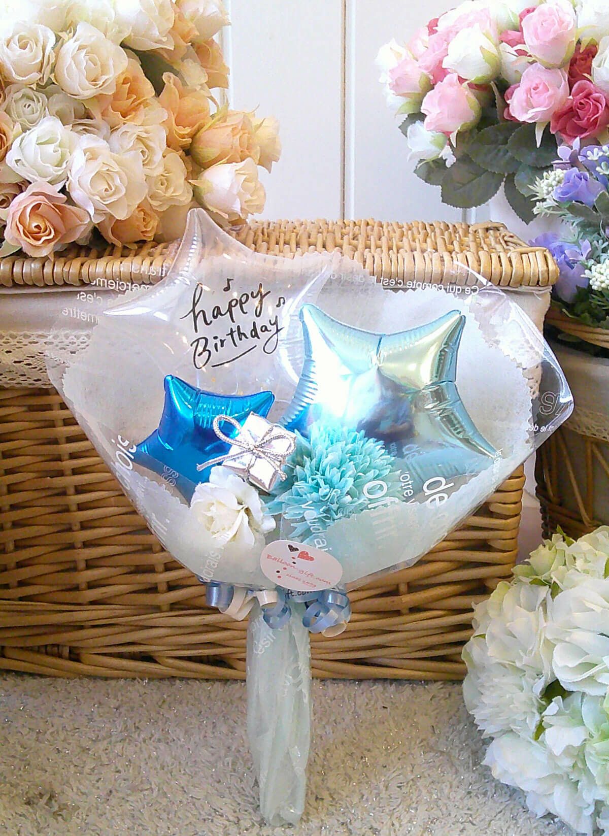 小さめおしゃれなバルーンブーケ「トゥインクル・スターダスト・ブーケ